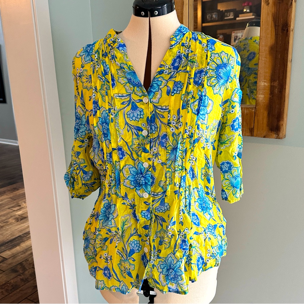 Ruby Rd Button Down 3/4 Sleeve Top